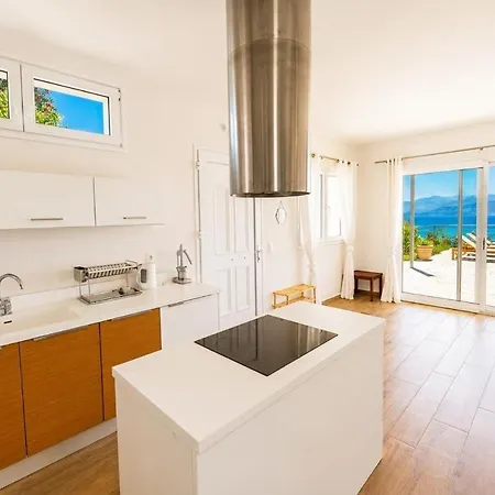 Thea Kalamaki Villa Acharavi (Corfu)